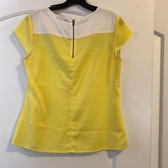 Colorblock Top - Picture 2 of 4